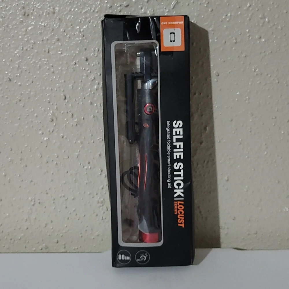 Red Locust series selfie stick